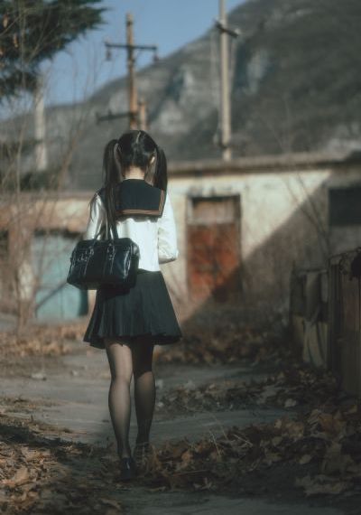 萌探探探案第一季免费观看_英文版字幕